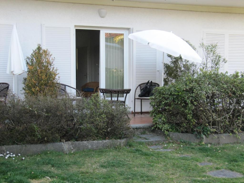 Casa Sandra โลการ์โน ภายนอก รูปภาพ